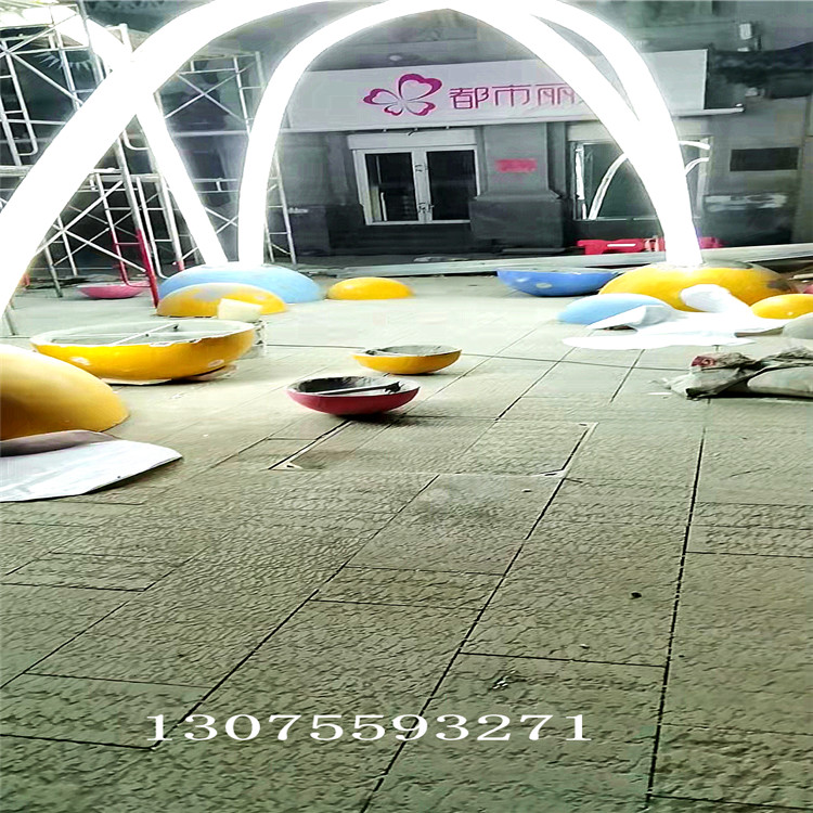 玻璃钢城市景观雕塑