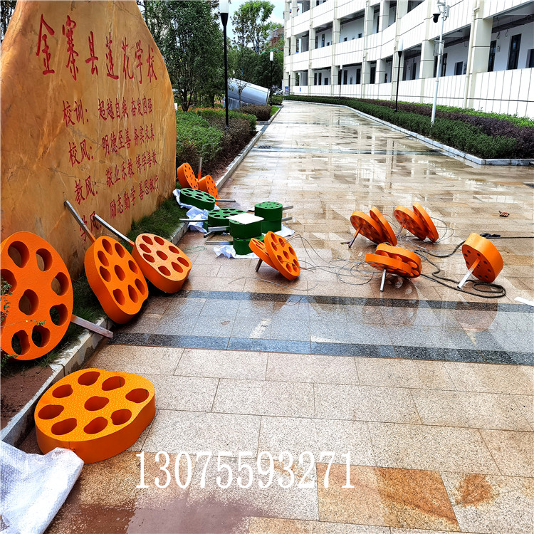 武汉雕塑公司:为什么大的公众场合都喜欢摆放雕塑呢